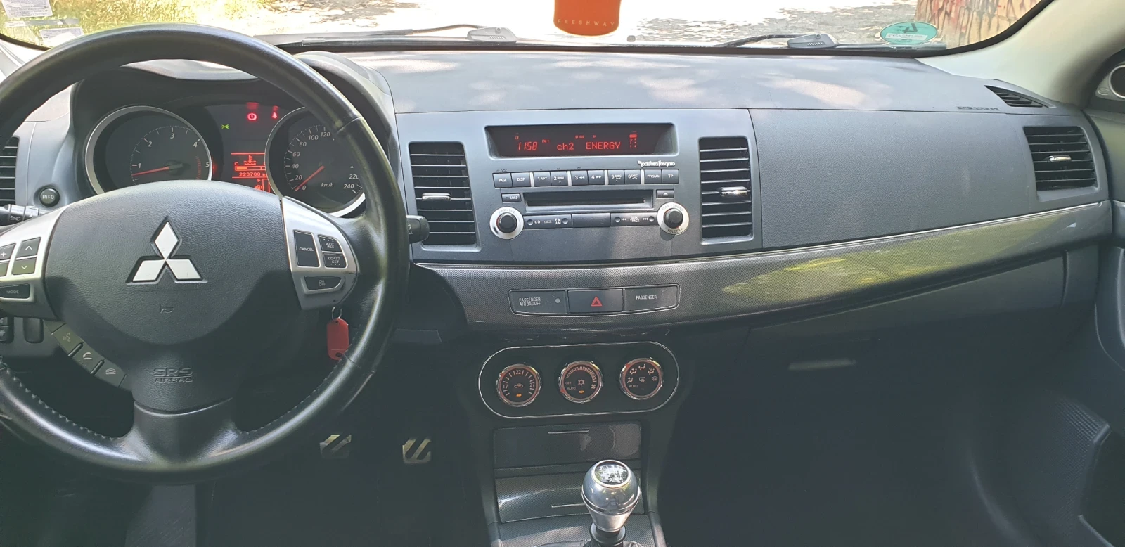 Mitsubishi Lancer 1.8 , снимка 12 - Автомобили и джипове - 54878960