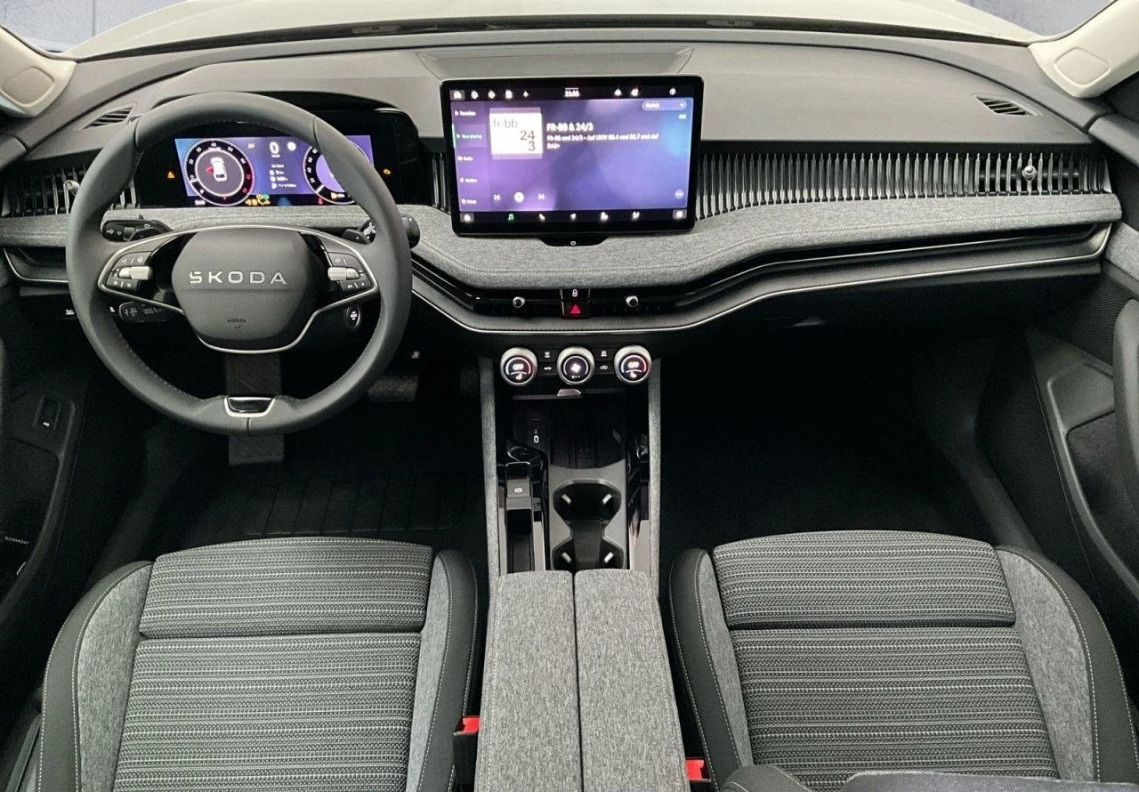 Skoda Superb 2.0TSI* DISTR* 360CAM* KEYLESS*  | Mobile.bg   11