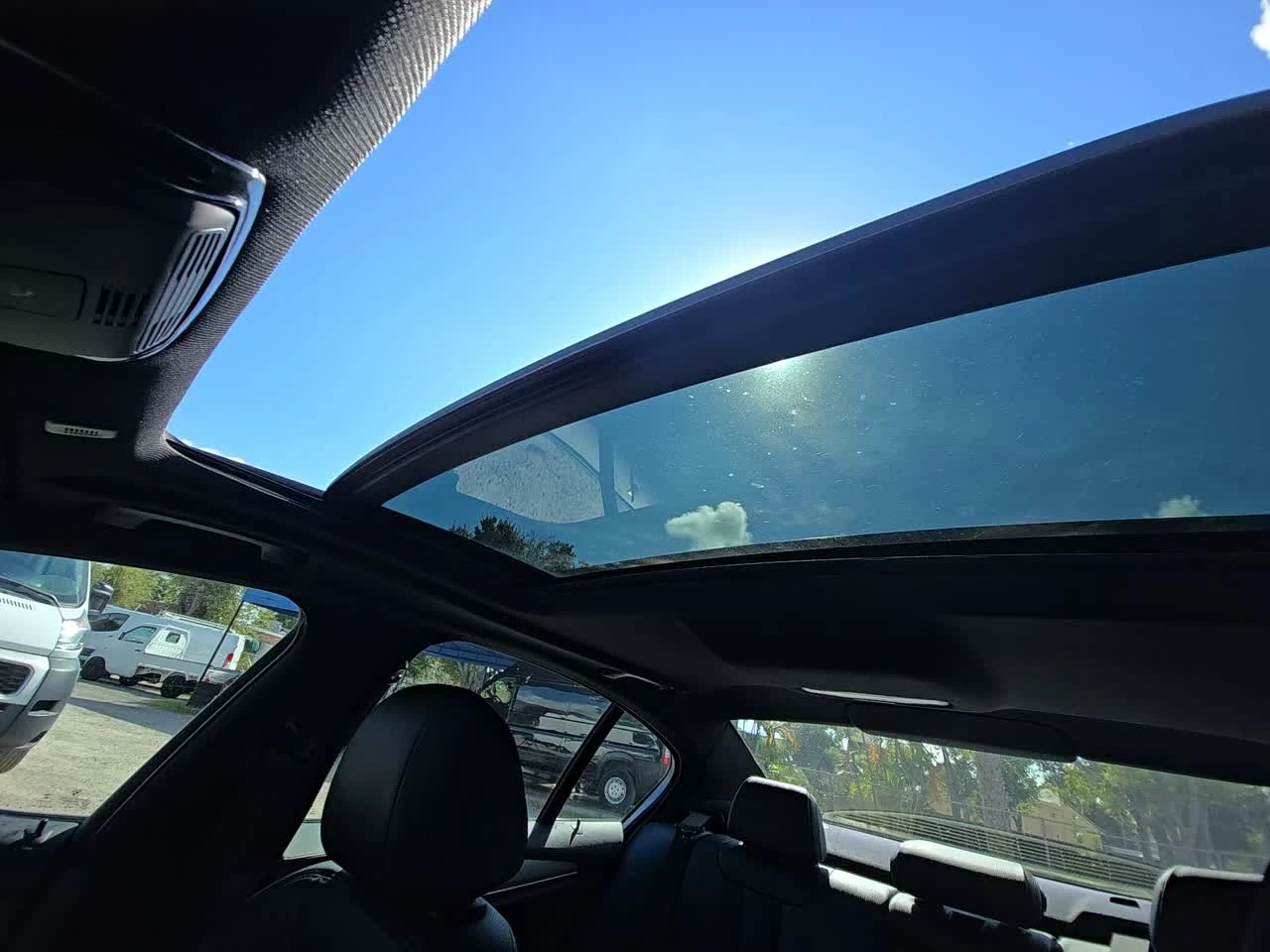 BMW 530 i xDrive * SUNROOF * M SPORT * SHADOW * NAVI PRO | Mobile.bg   11