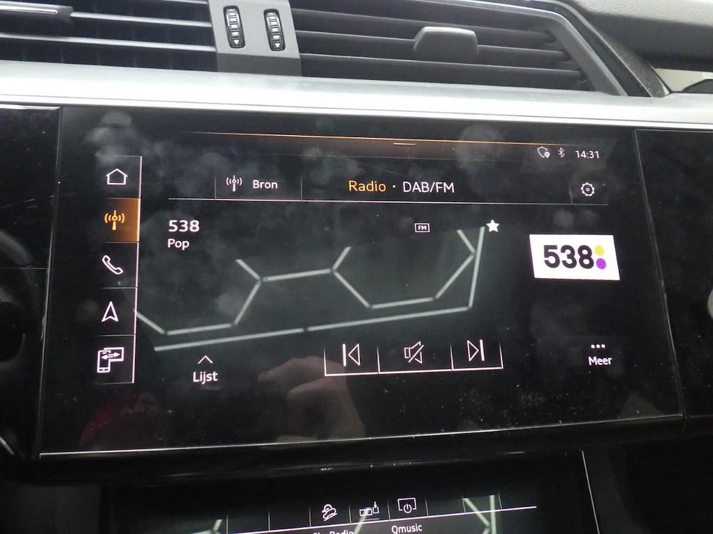 Audi E-Tron 55 - 95kW - 408k.c. Quattro S Line Business | Mobile.bg   10