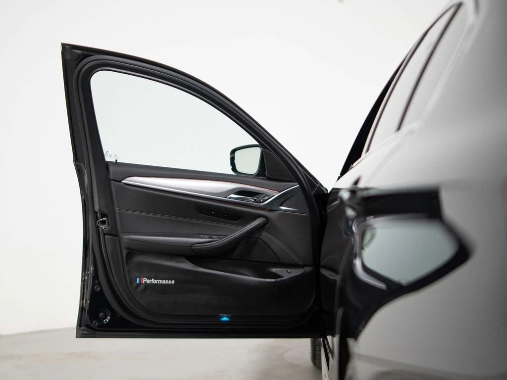 BMW 530 * xDrive * CARFAX * ���� �� �� | Mobile.bg � ����������� 7