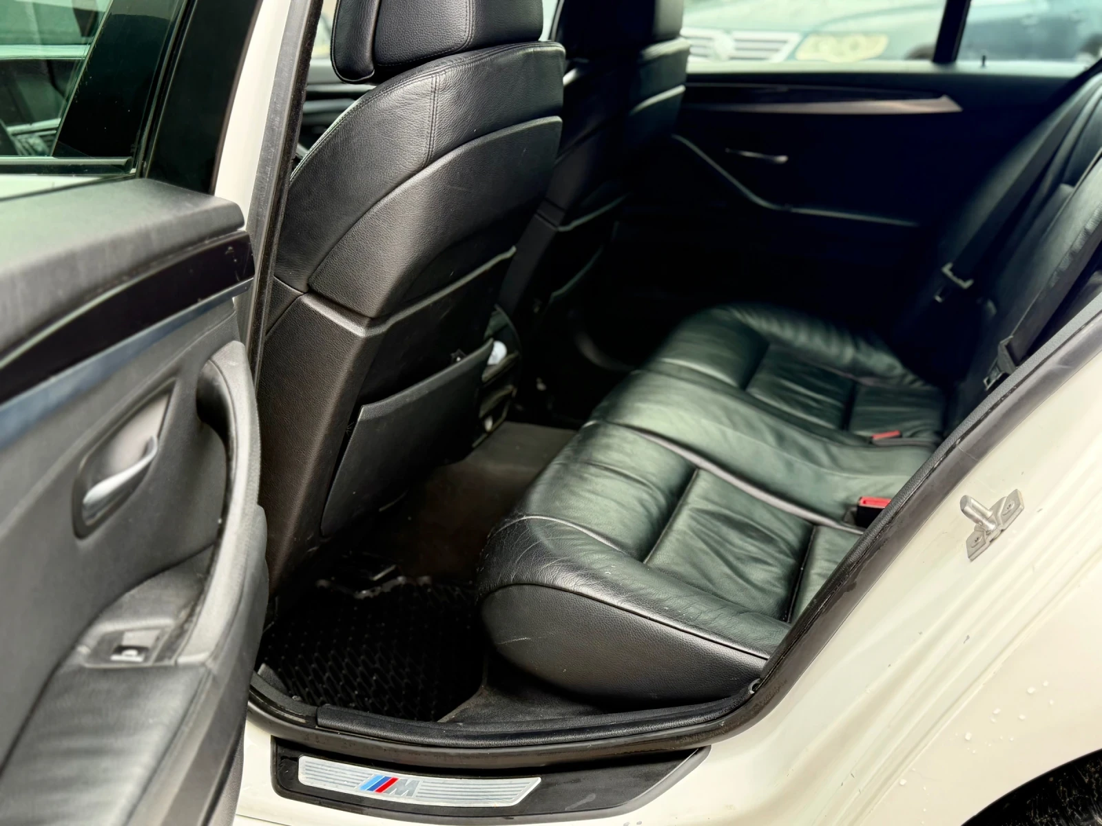 BMW 530 2.5D* ���������* M-paket* F10* ����* �������* ���� | Mobile.bg � ����������� 14