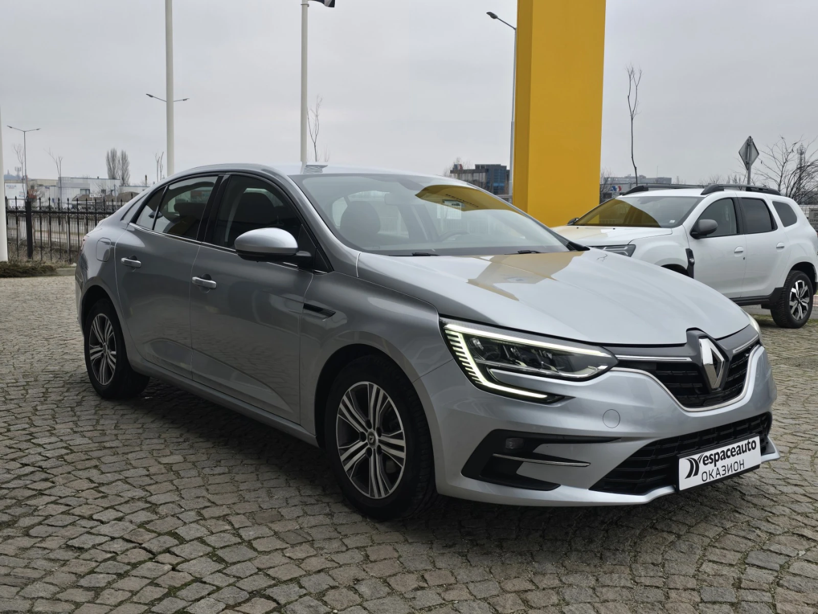 Renault Megane 1.3TCe/140к.с/Techno - изображение 3