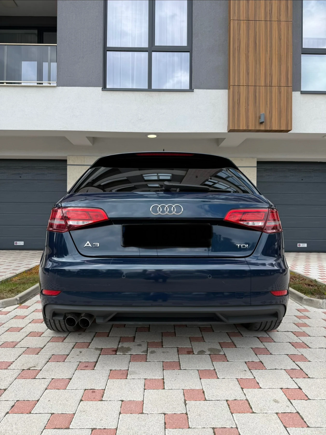 Audi A3 2.0TDI, снимка 10 - Автомобили и джипове - 53632192