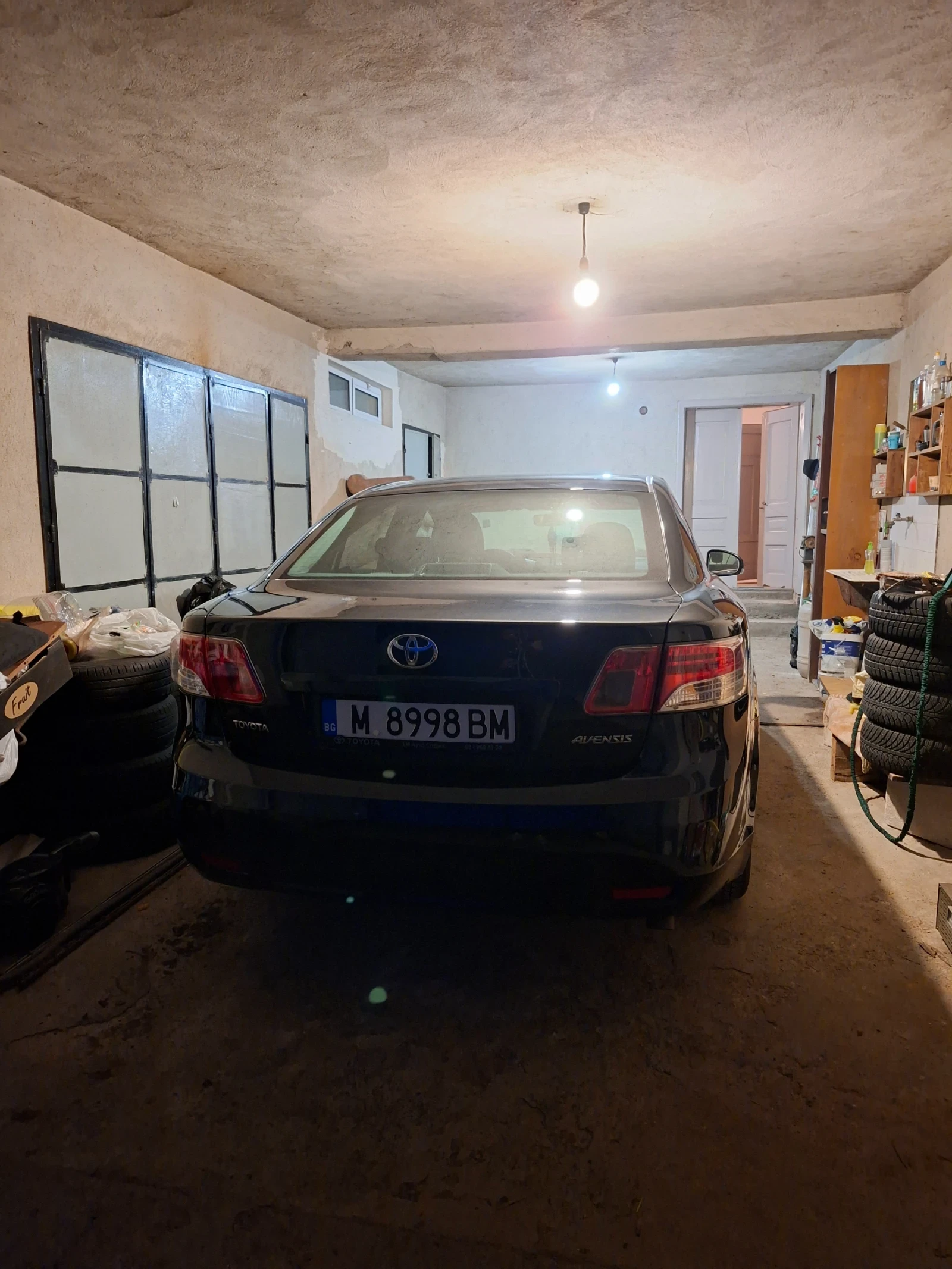 Toyota Avensis 2.0 D-4D, снимка 14 - Автомобили и джипове - 53840610