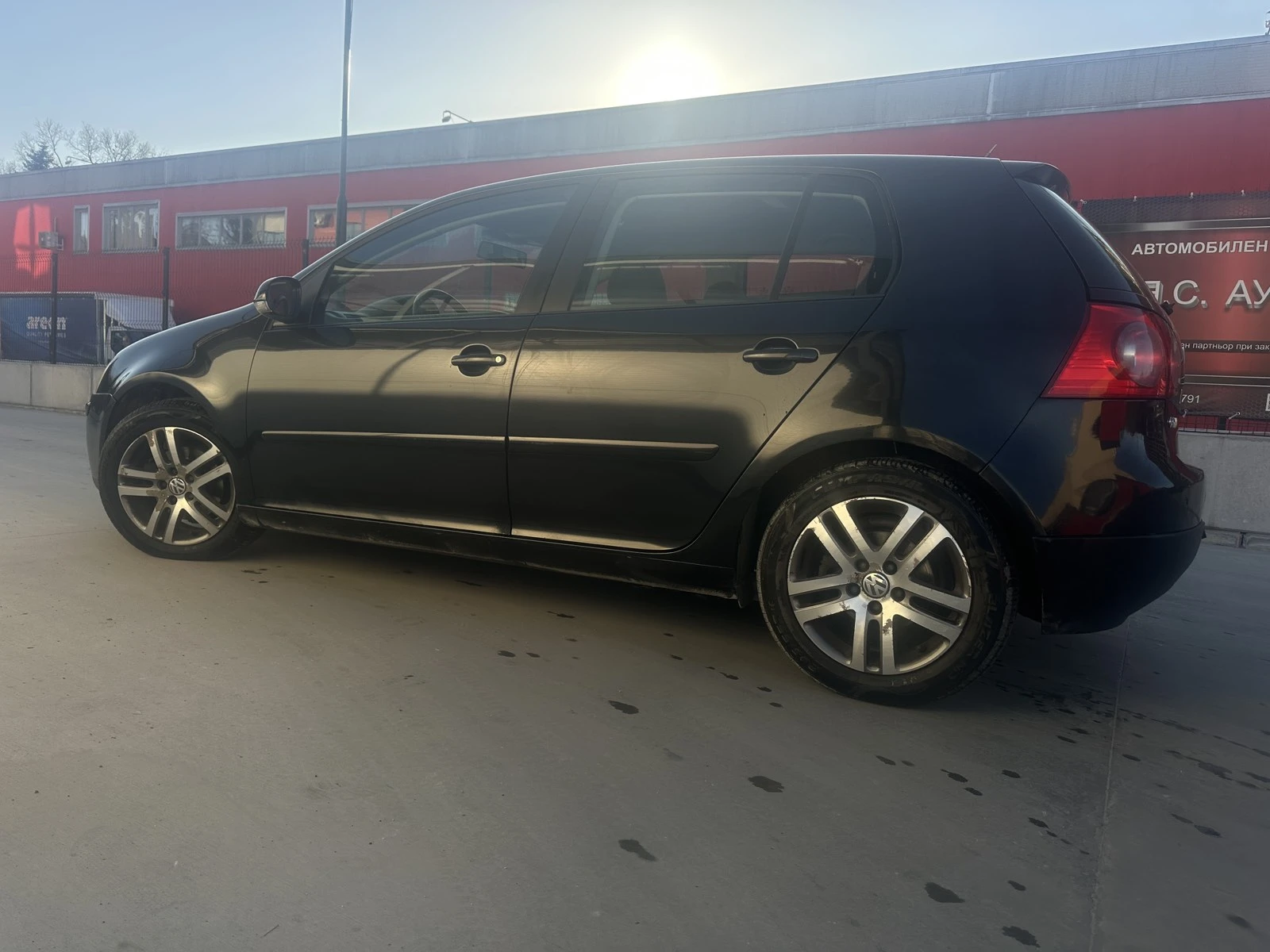VW Golf 5, снимка 5 - Автомобили и джипове - 53918688