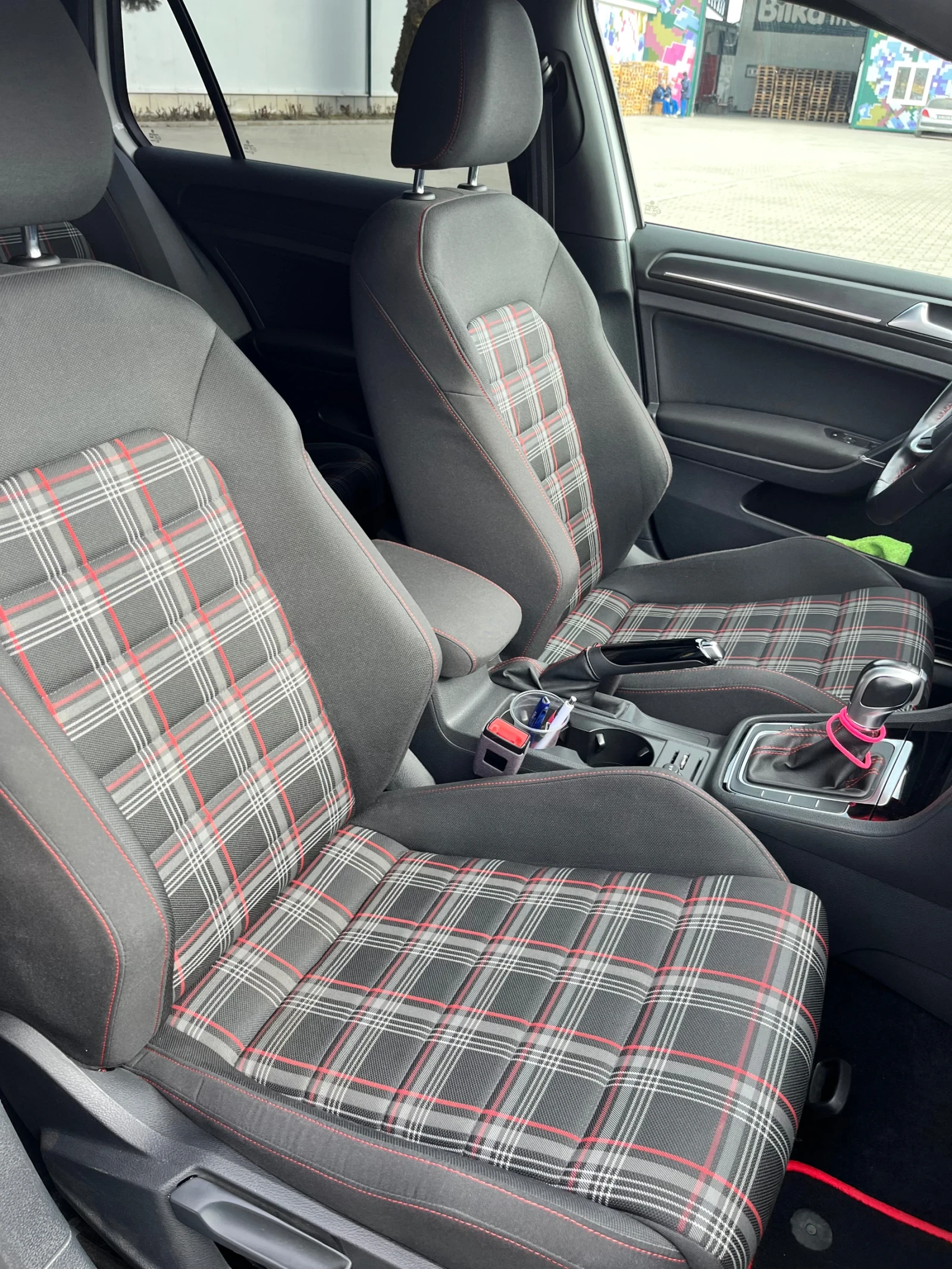 VW Golf 7 GTI, снимка 5 - Автомобили и джипове - 53953330