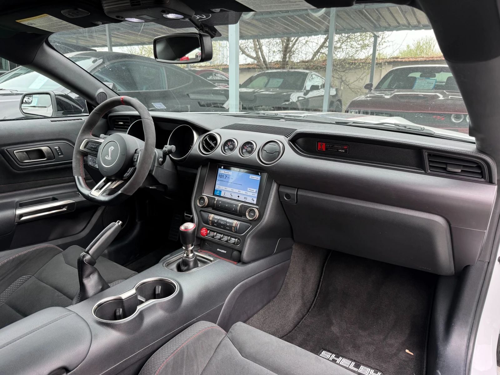 Ford Mustang SHELBY GT350, снимка 12 - Автомобили и джипове - 54196098