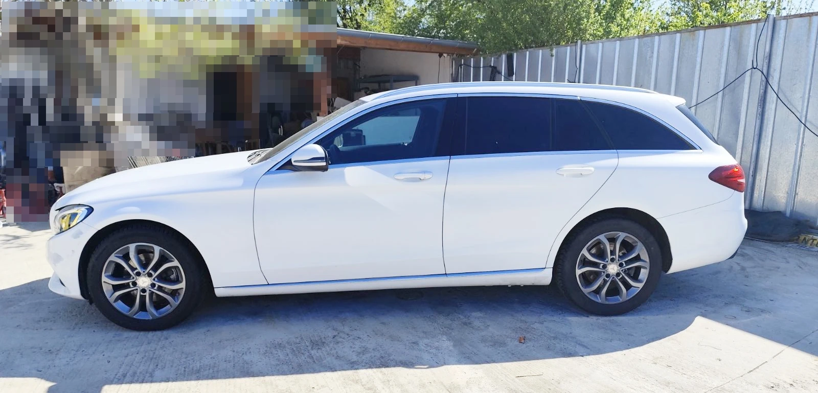 Mercedes-Benz C 220, снимка 4 - Автомобили и джипове - 54355325