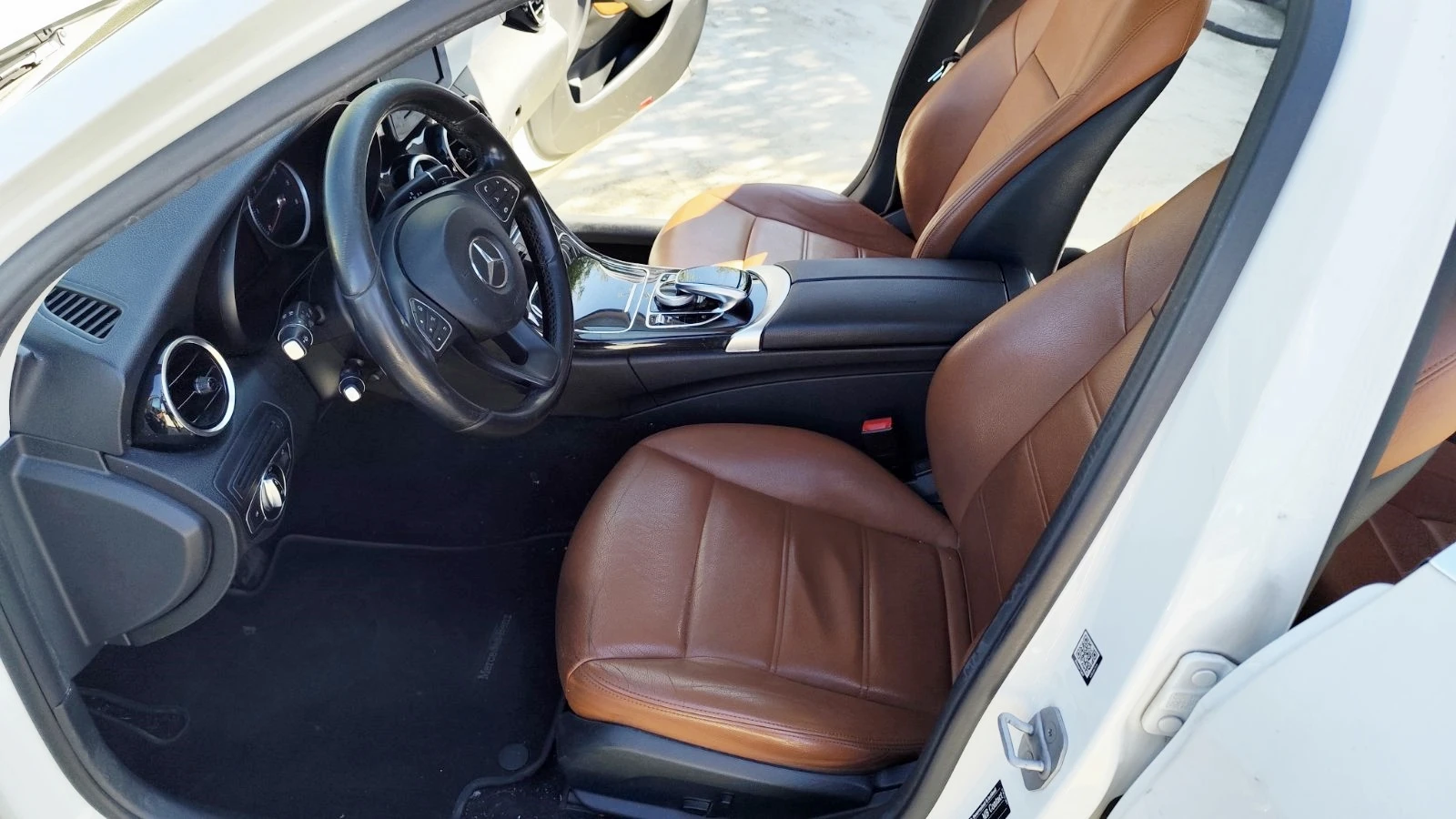 Mercedes-Benz C 220, снимка 9 - Автомобили и джипове - 54355325