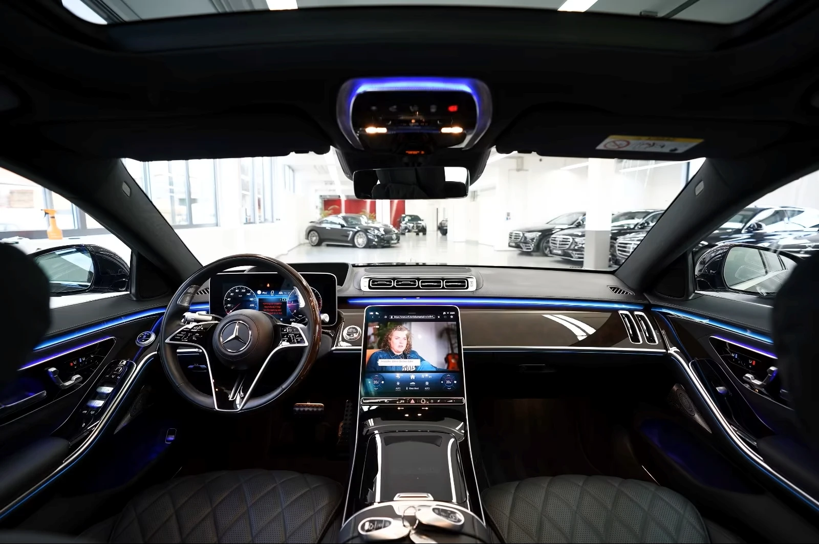 Mercedes-Benz S 350 FACELIFT* 4 MATIC* AMG* 3 TV* EXCLUSIVE* LONG* , снимка 9 - Автомобили и джипове - 54369973