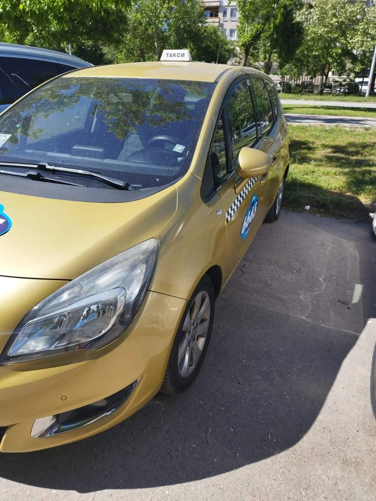 Opel Meriva, снимка 3 - Автомобили и джипове - 54579519
