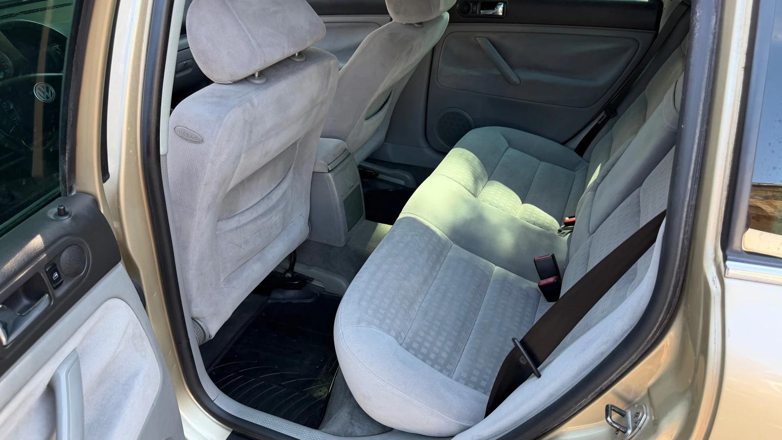 VW Passat Business | Mobile.bg � ����������� 11