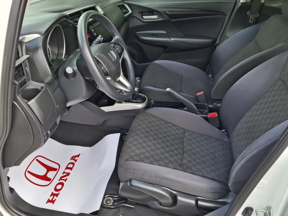 Honda Jazz 1.3 i-VTEC Trend MT, снимка 13 - Автомобили и джипове - 55033866