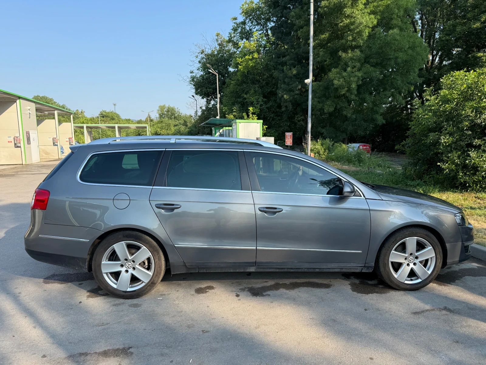 VW Passat 2.0 TDI, снимка 7 - Автомобили и джипове - 55124141