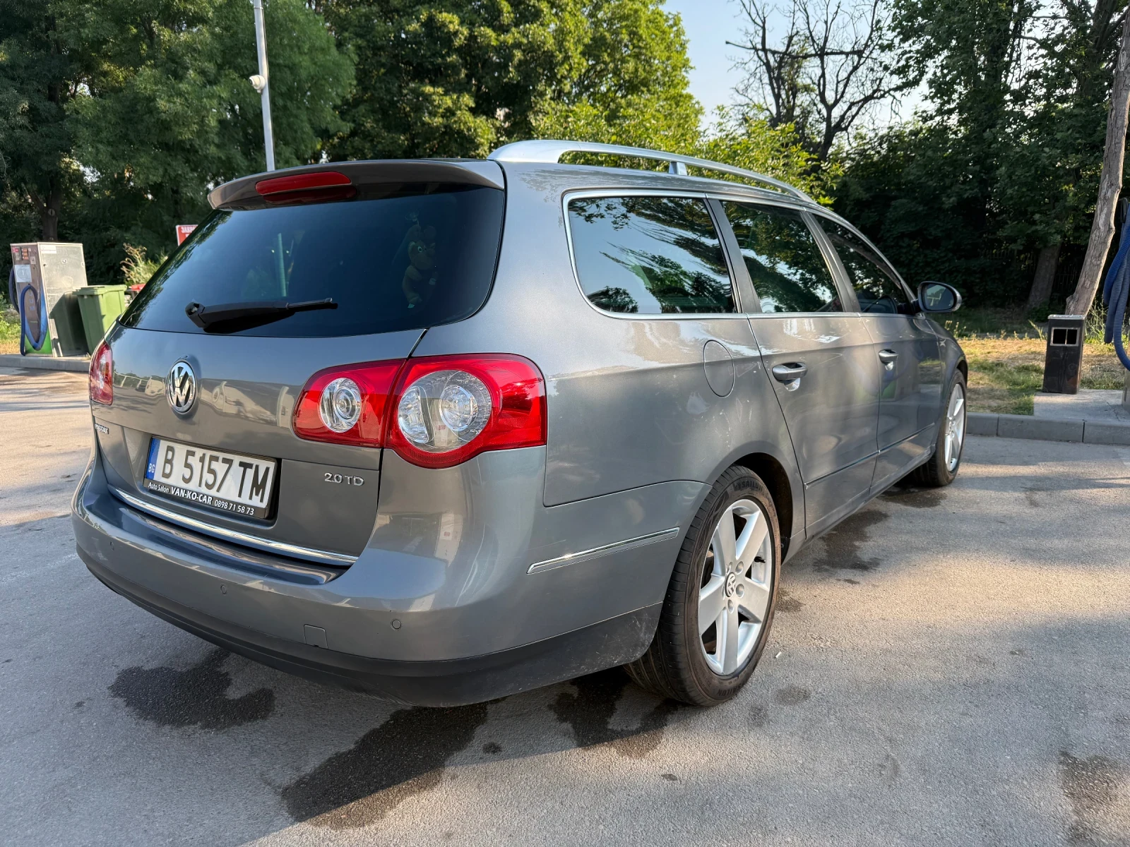 VW Passat 2.0 TDI, снимка 6 - Автомобили и джипове - 55124141