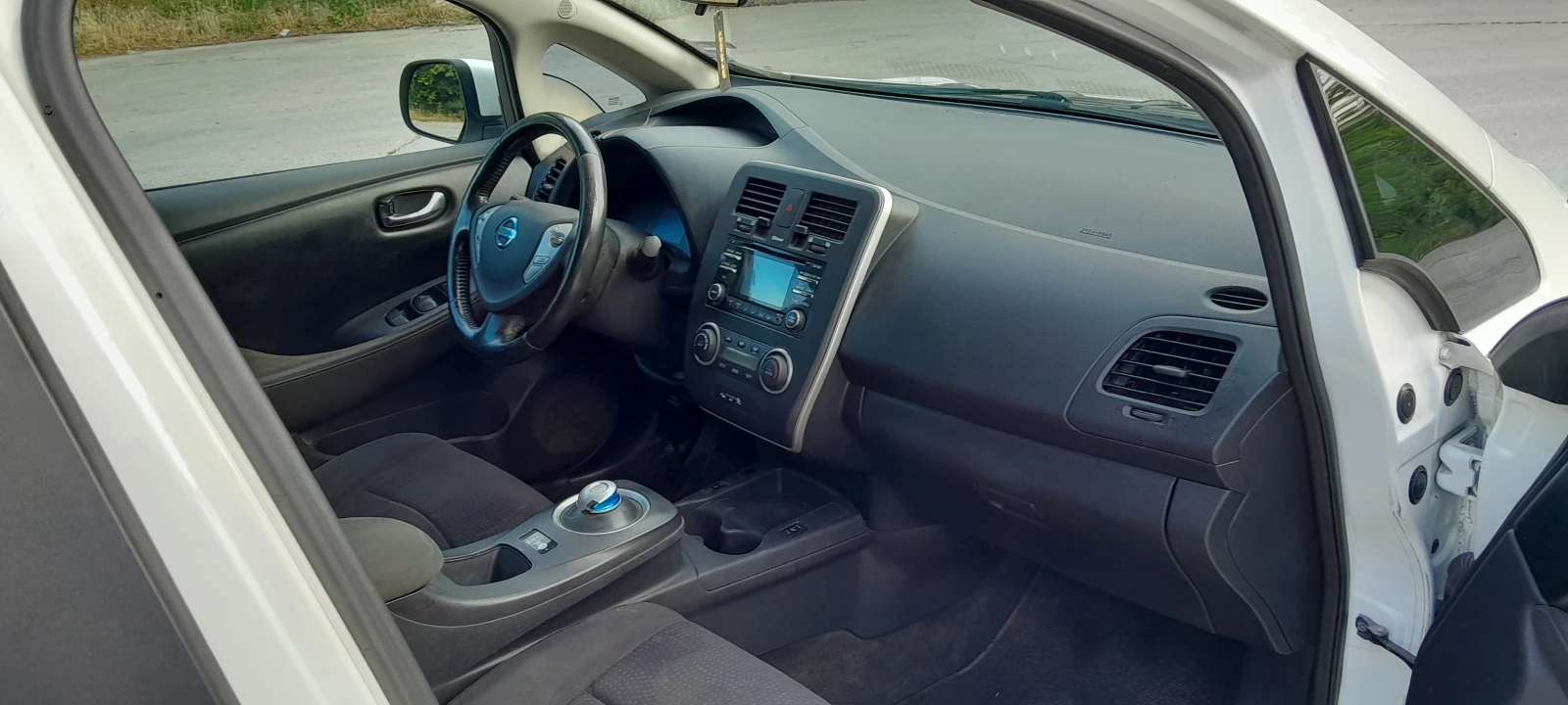 Nissan Leaf  | Mobile.bg � ����������� 10