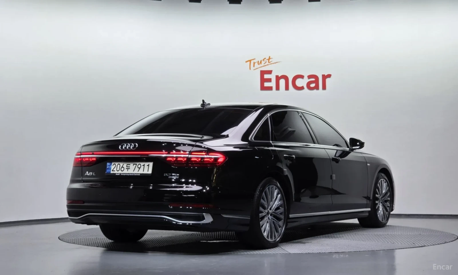 Audi A8 50TDI* PROVERKA NA MQSTO* TOP CENA* UNIKAT* , снимка 2 - Автомобили и джипове - 55654020
