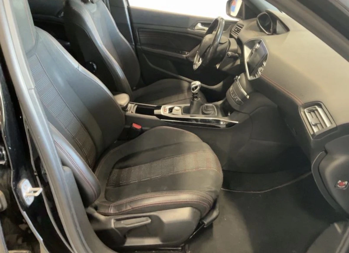 Peugeot 308 1.6 Blue-HDi GT Line Full, снимка 11 - Автомобили и джипове - 55684391