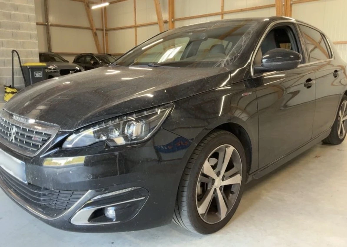 Peugeot 308 1.6 Blue-HDi GT Line Full, снимка 2 - Автомобили и джипове - 55684391
