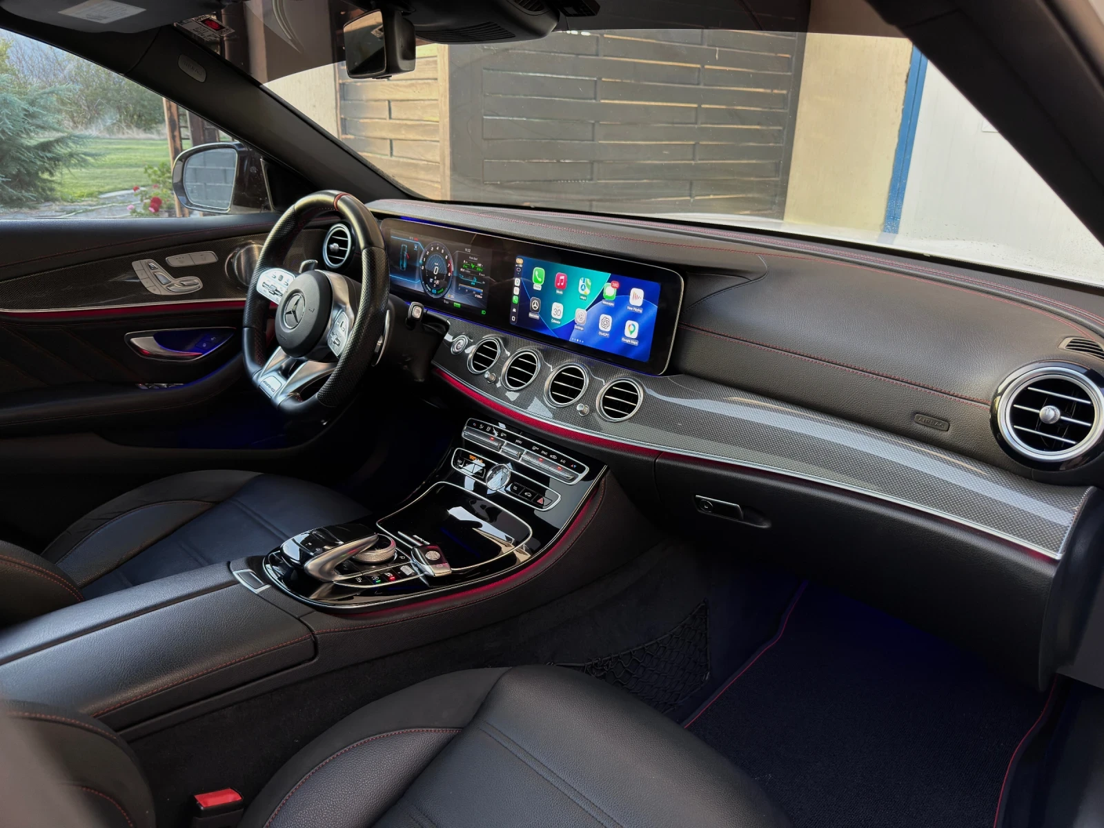 Mercedes-Benz E 53 AMG * AMG* PANO* BURMESTER* KEYLESS* , снимка 8 - Автомобили и джипове - 55892040