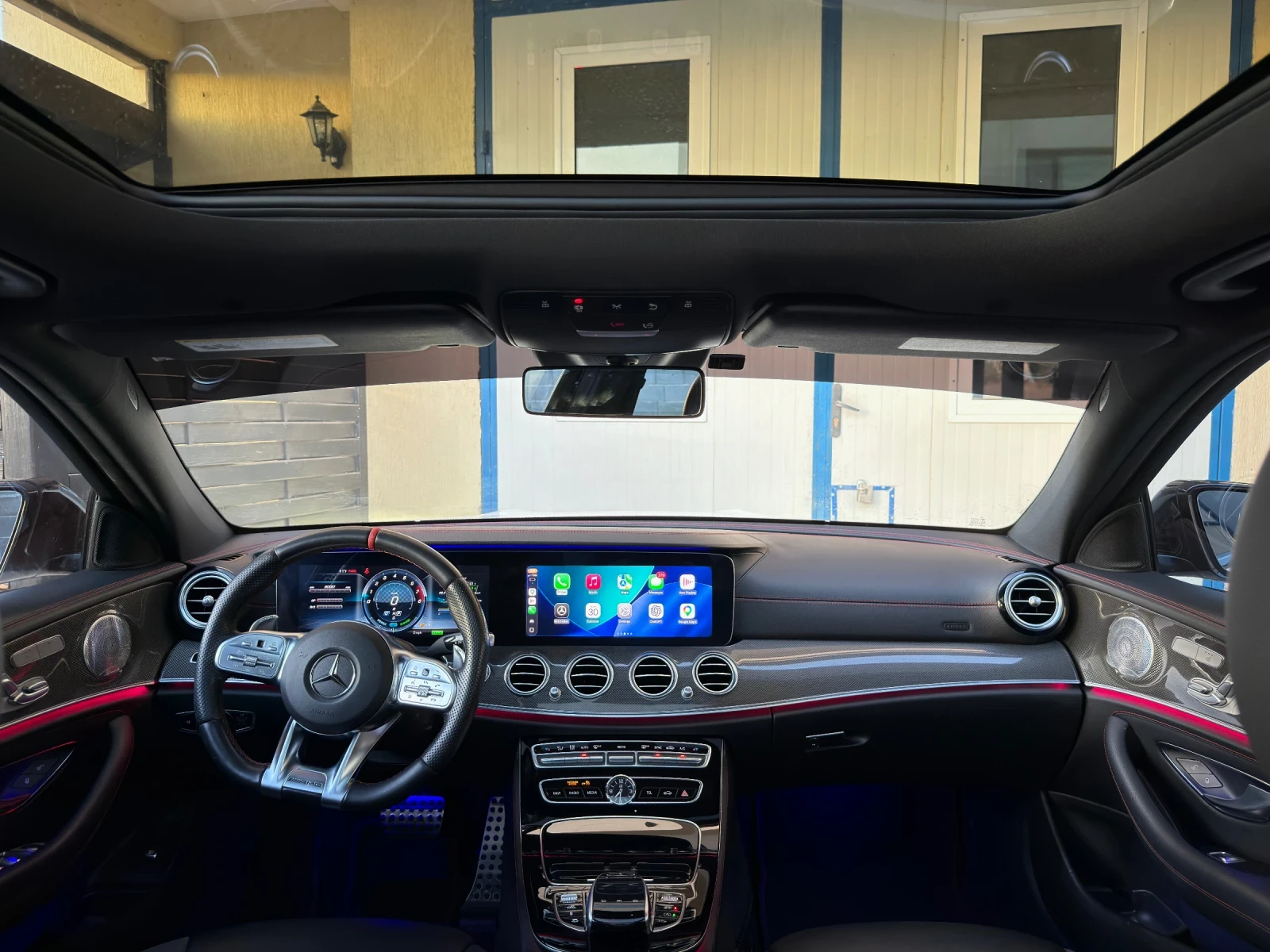 Mercedes-Benz E 53 AMG * AMG* PANO* BURMESTER* KEYLESS* , снимка 7 - Автомобили и джипове - 55892040