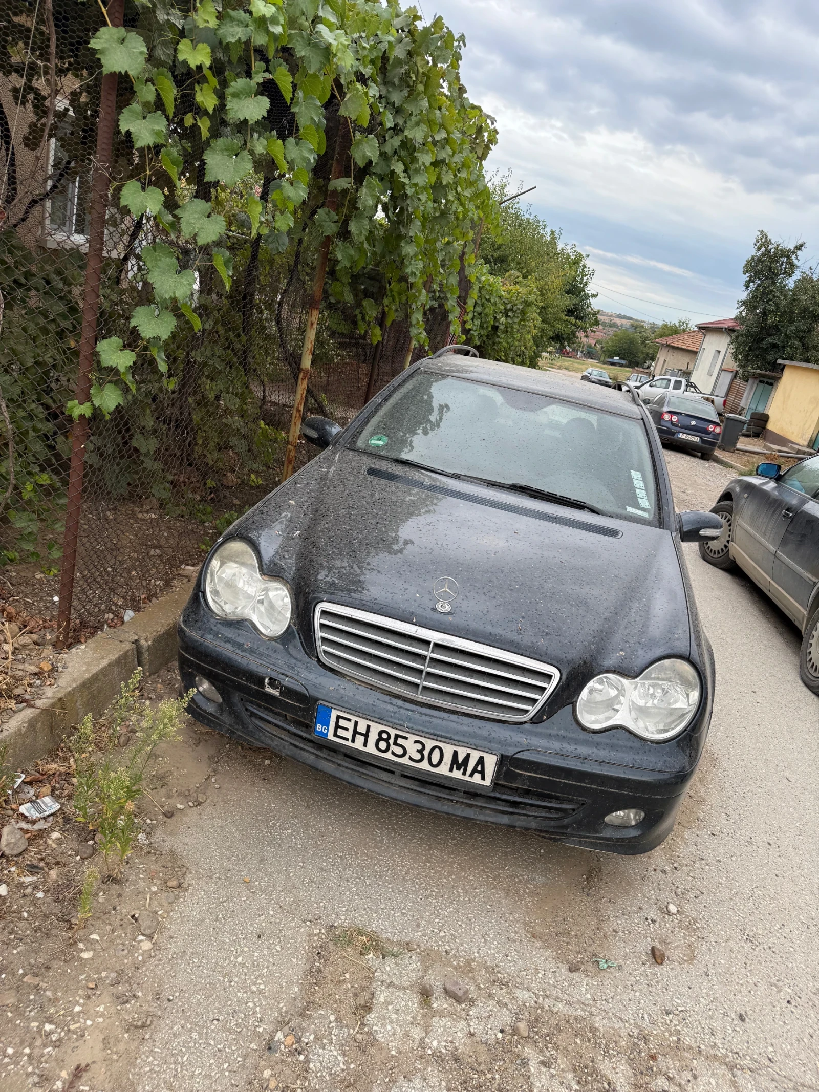 Mercedes-Benz C 220, снимка 3 - Автомобили и джипове - 56062104