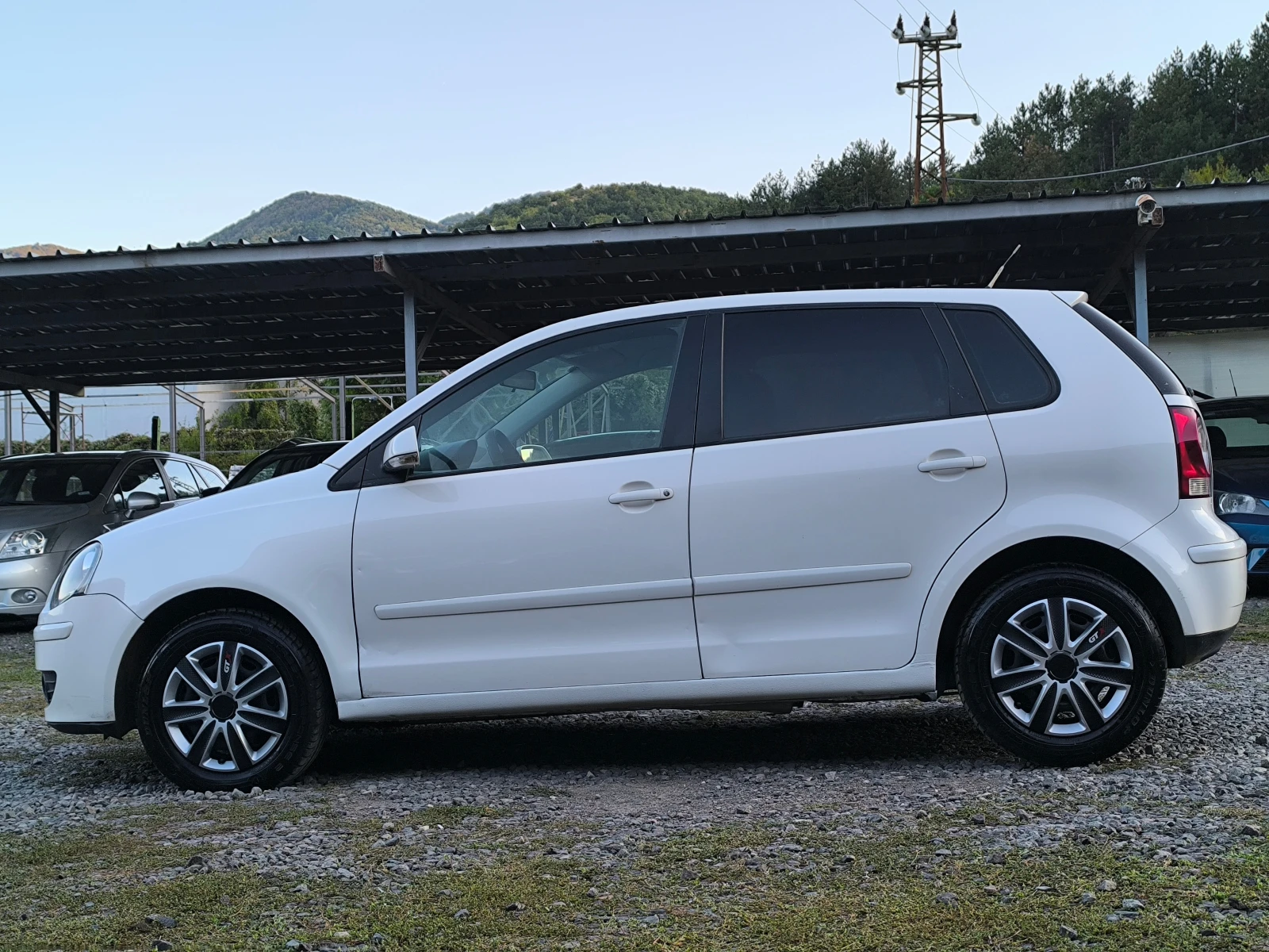 VW Polo FACE LIFT-1.9TDI-101кс(4 цилиндъра)-КЛИМАТИК-, снимка 6 - Автомобили и джипове - 56117918