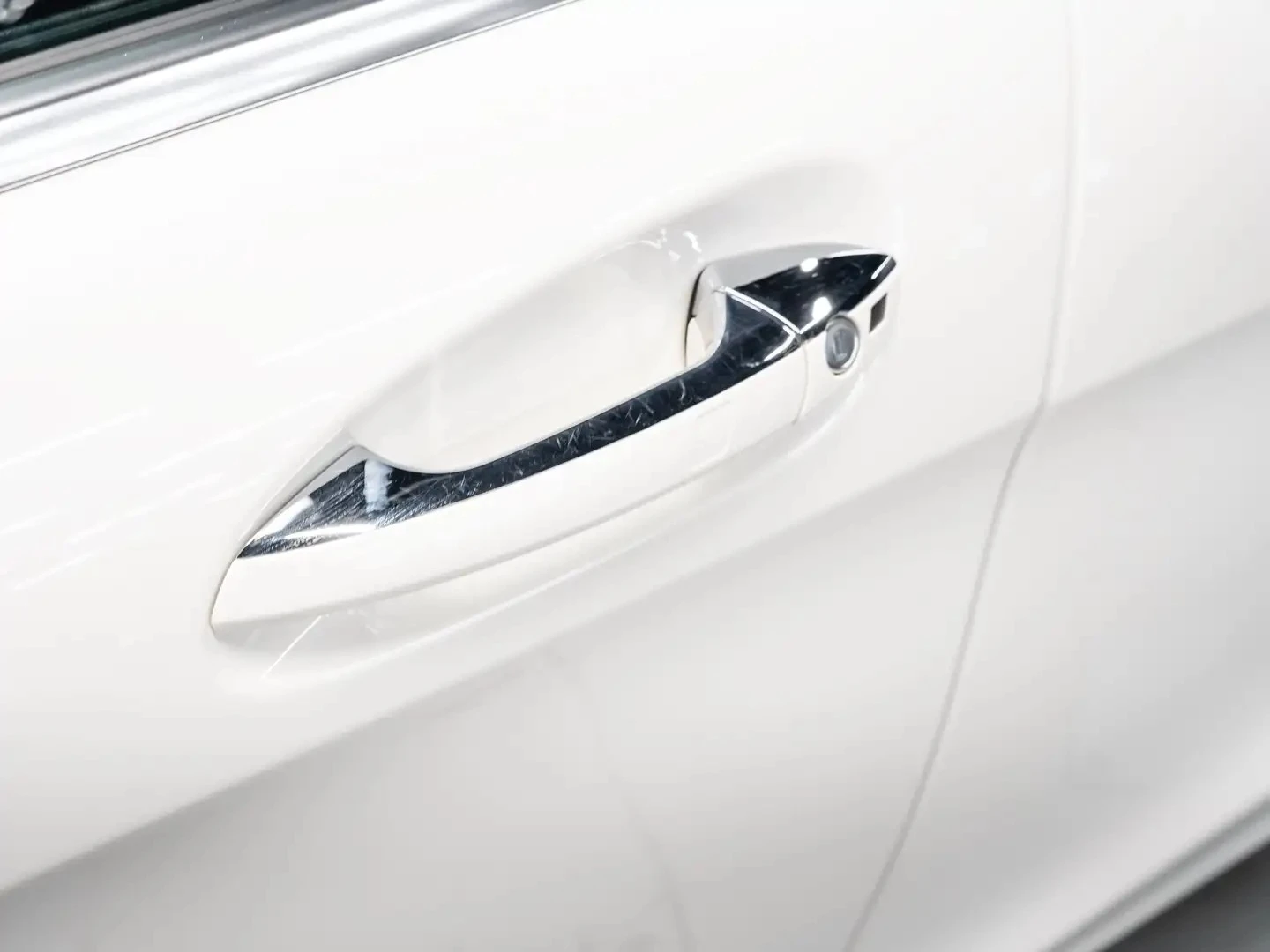 Mercedes-Benz CLS 63 AMG S* CarbonCeramic спирачки* Bang&Olufsen* PPF , снимка 14 - Автомобили и джипове - 56127720