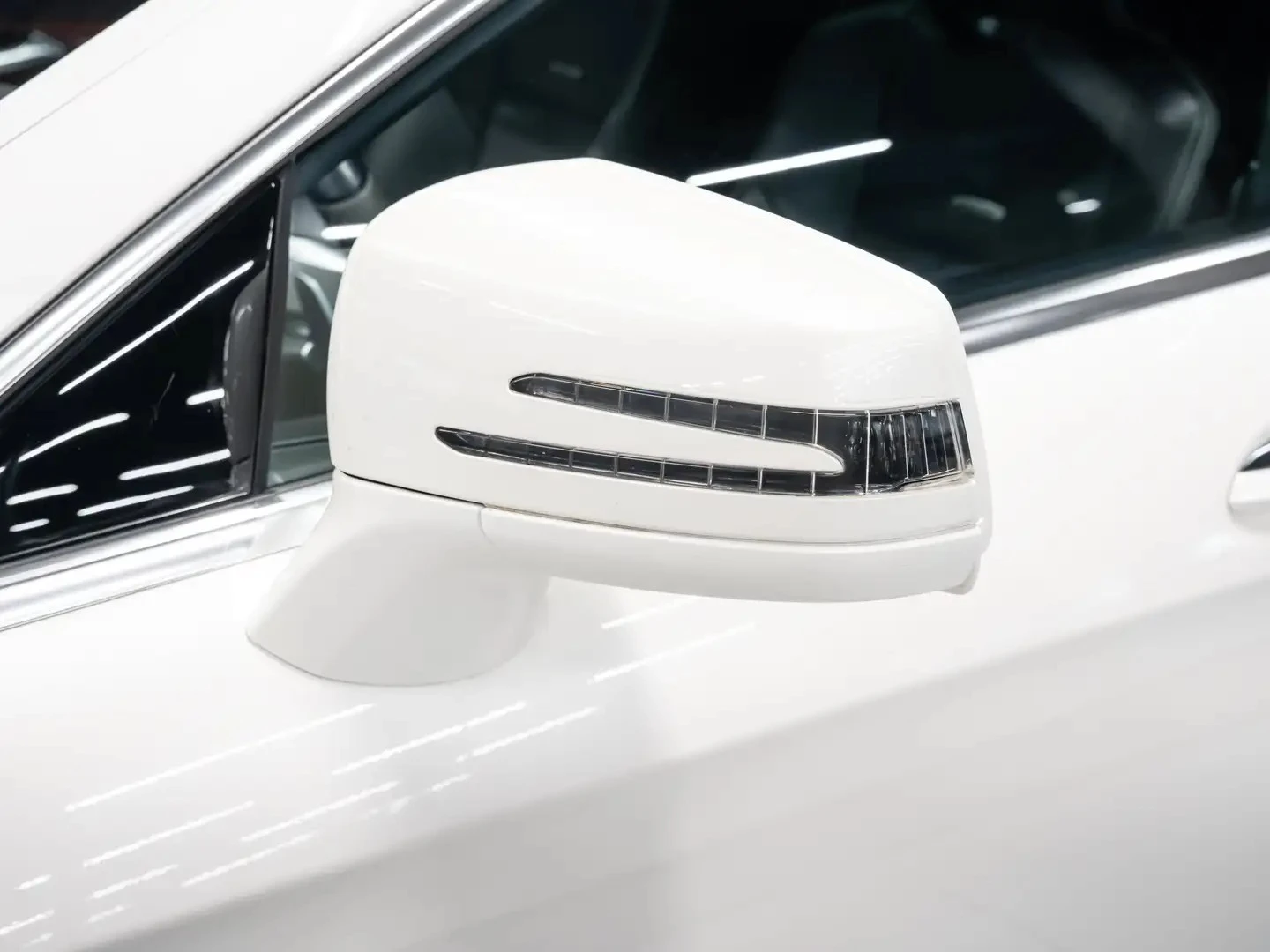 Mercedes-Benz CLS 63 AMG S* CarbonCeramic спирачки* Bang&Olufsen* PPF , снимка 12 - Автомобили и джипове - 56127720