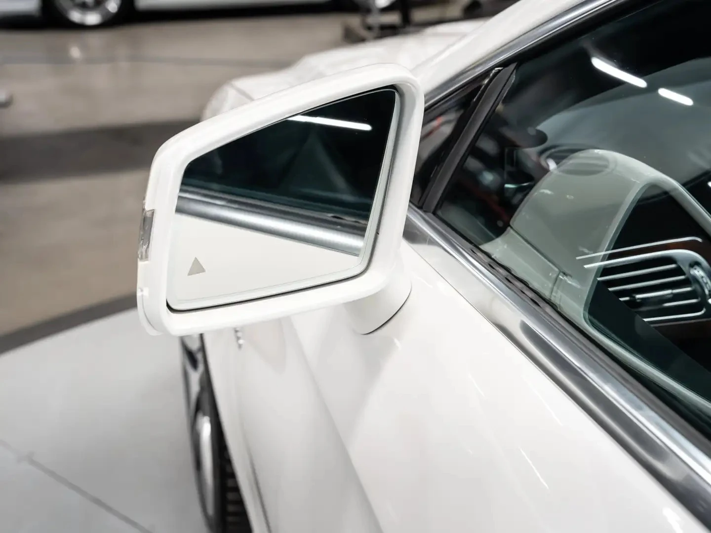 Mercedes-Benz CLS 63 AMG S* CarbonCeramic спирачки* Bang&Olufsen* PPF , снимка 13 - Автомобили и джипове - 56127720