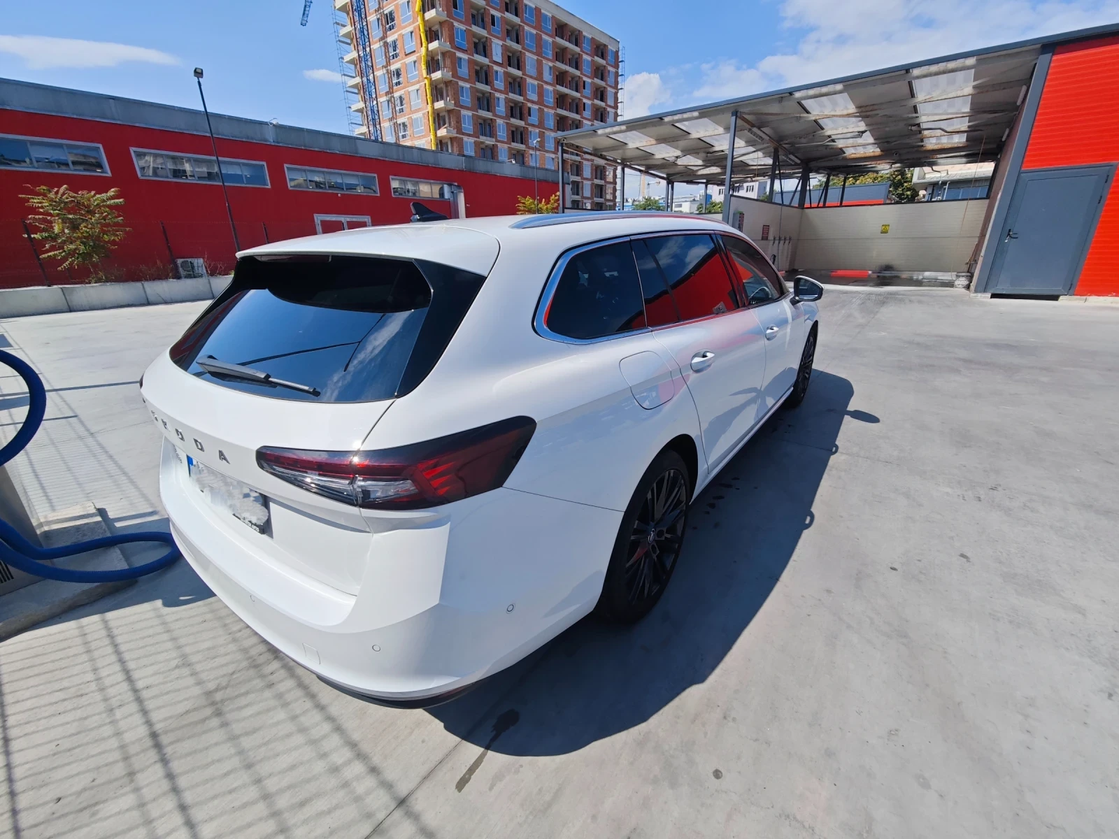 Skoda Superb L&K, снимка 4 - Автомобили и джипове - 56164122