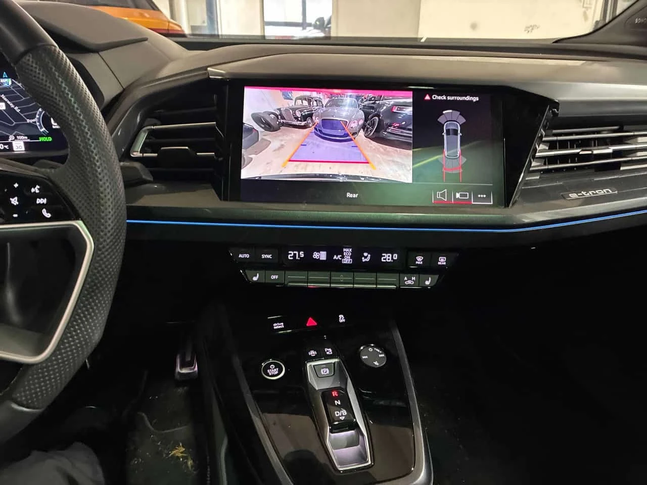 Audi E-Tron * 55 quattro * CARFAX * ����� �� ����������� | Mobile.bg � ����������� 9