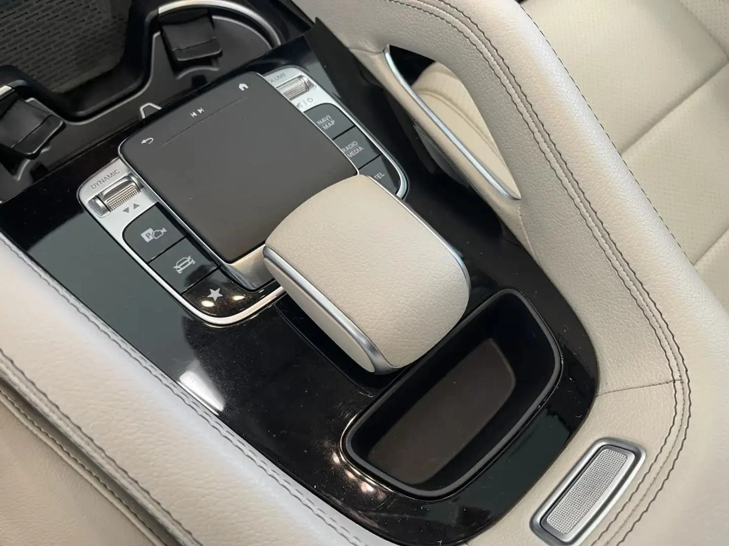 Mercedes-Benz GLE 450 AMG PK* 360* HUD* DIS* PANO* AMBIENT* ������ ���� | Mobile.bg � ����������� 15