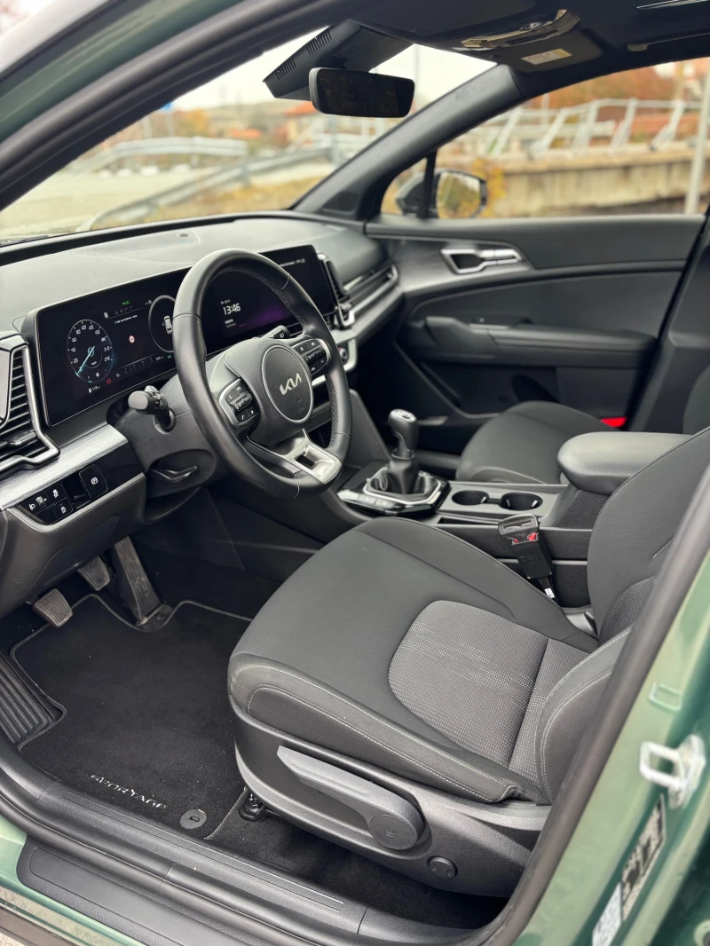 Kia Sportage 1.6 T-GDI MHEV, снимка 9 - Автомобили и джипове - 47981642