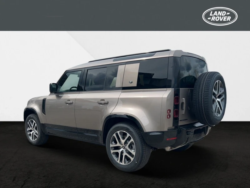 Land Rover Defender 110 D300 X-Dynamic SE, снимка 3 - Автомобили и джипове - 48193815