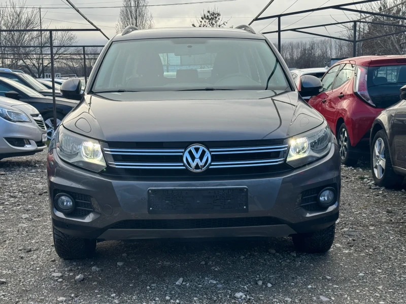 VW Tiguan, снимка 1 - Автомобили и джипове - 48475237