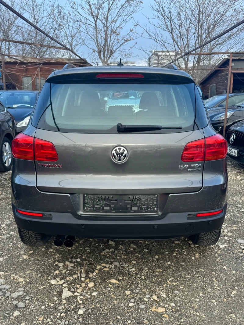 VW Tiguan, снимка 4 - Автомобили и джипове - 48475237