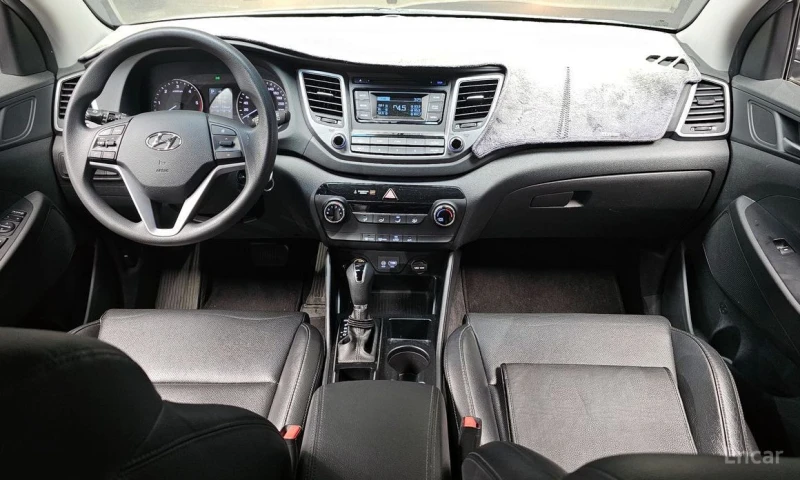 Hyundai Tucson, снимка 7 - Автомобили и джипове - 52927481