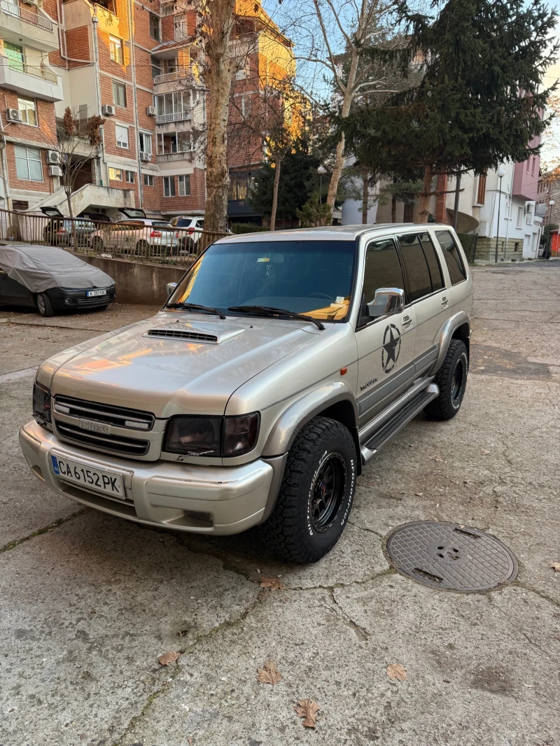 Isuzu Trooper, снимка 10 - Автомобили и джипове - 53102702
