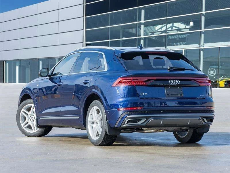 Audi Q8 * S Line quattro Prestige * CARFAX * ЦЕНА ДО БГ - изображение 4
