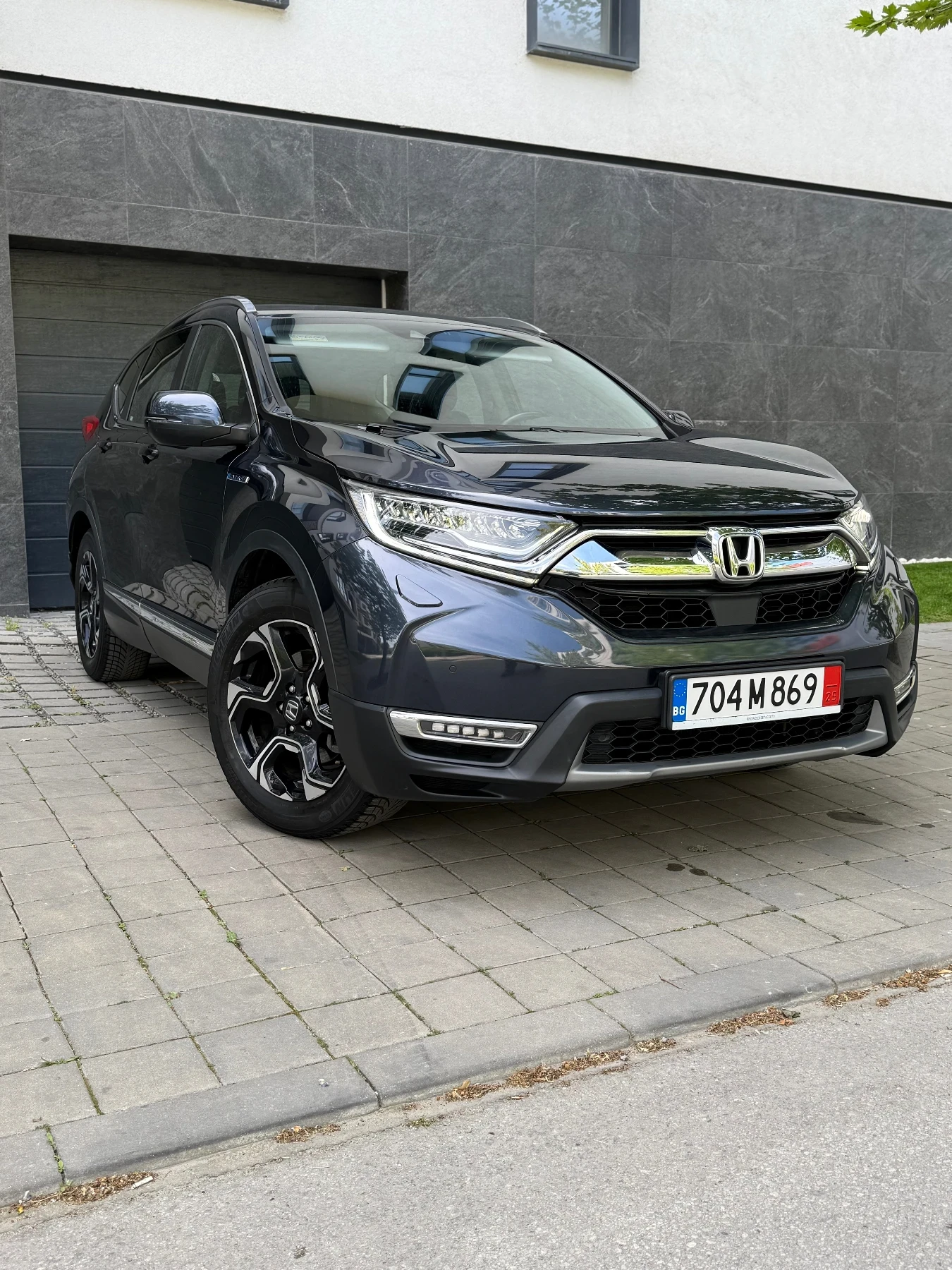 Honda Cr-v 2.0 Hybrid 2WD 77300км реални Пълен сервиз - изображение 2