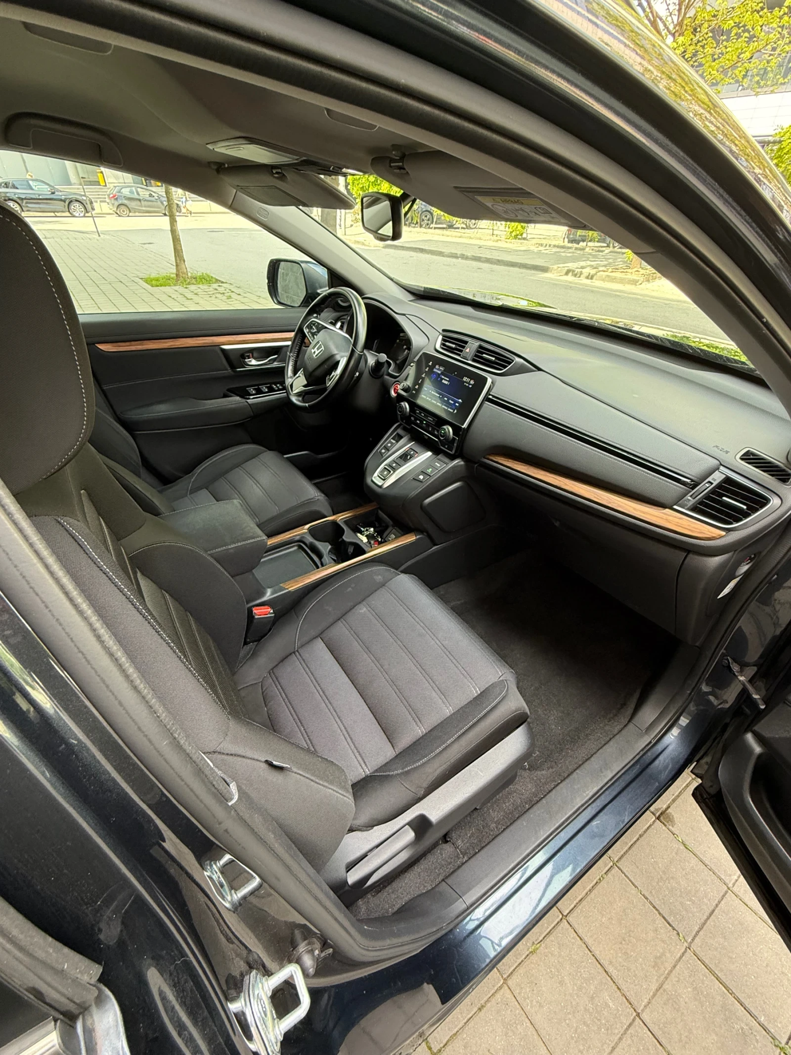Honda Cr-v 2.0 Hybrid 2WD 77300км реални Пълен сервиз - изображение 10