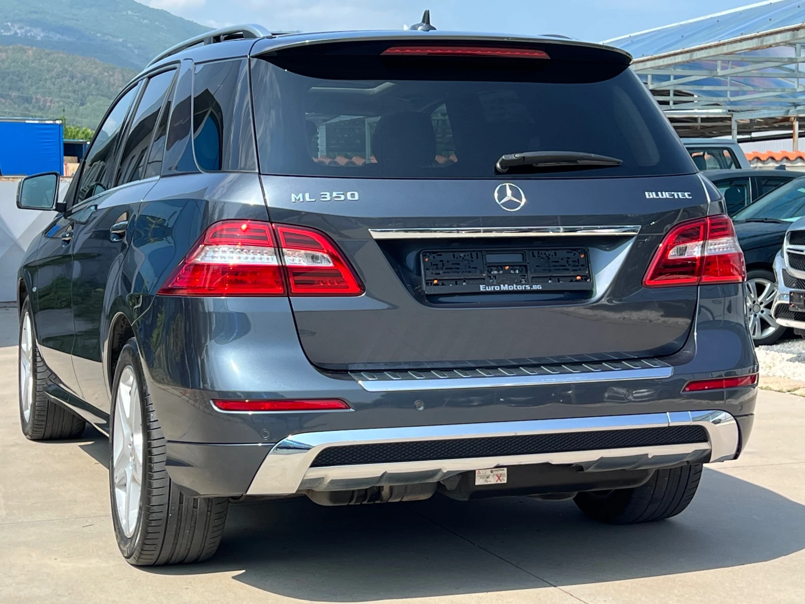 Mercedes-Benz ML 350 CDI, AMG, DISTRON, PANORAMA-FULL SERVICE-KATO HOB! - изображение 6