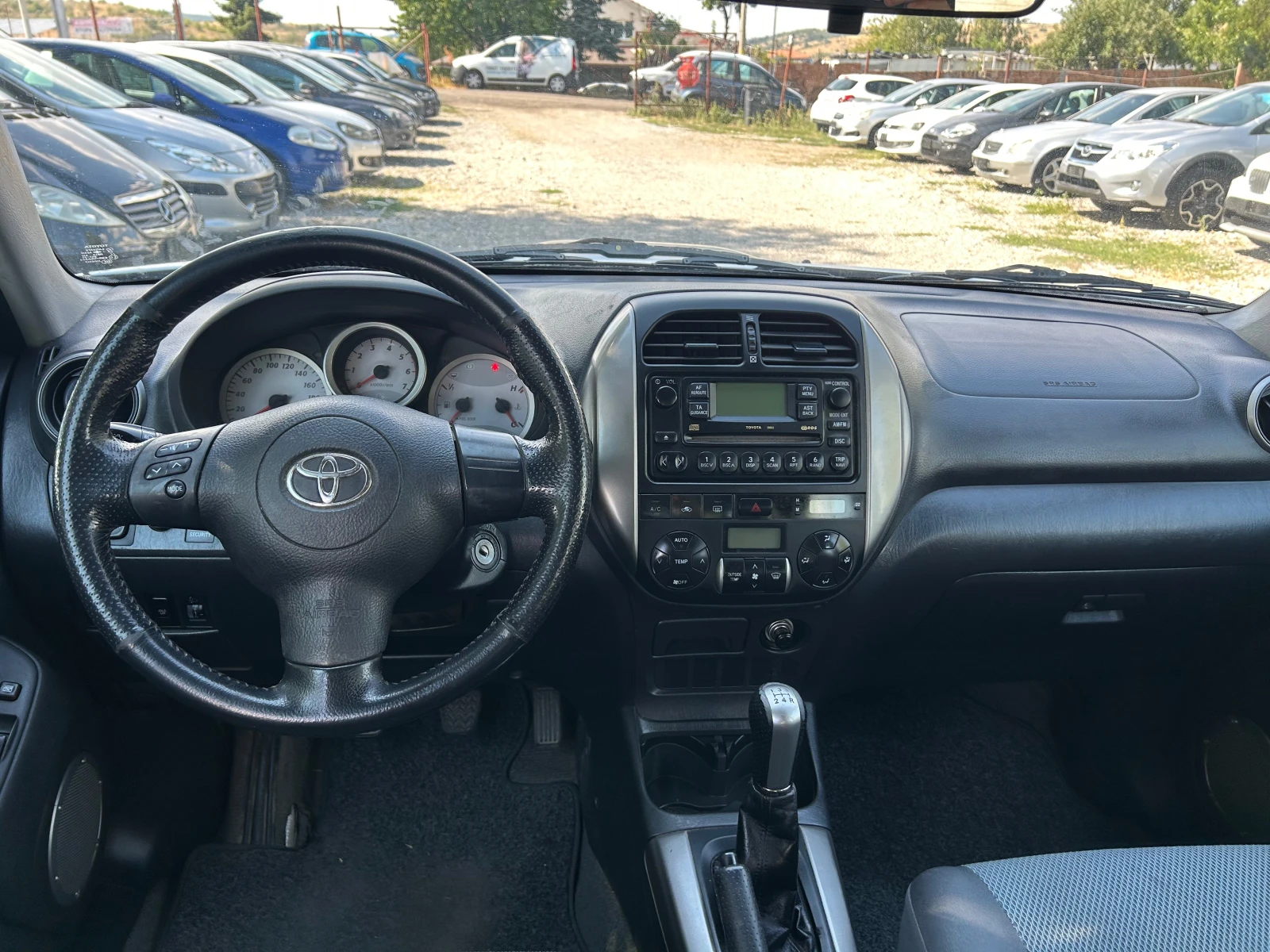 Toyota Rav4 2.0-116к. - изображение 10