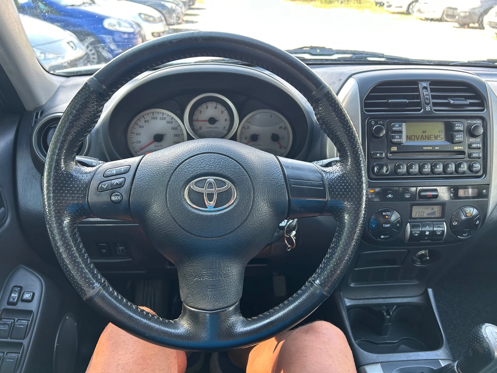 Toyota Rav4 2.0-116к. - изображение 4