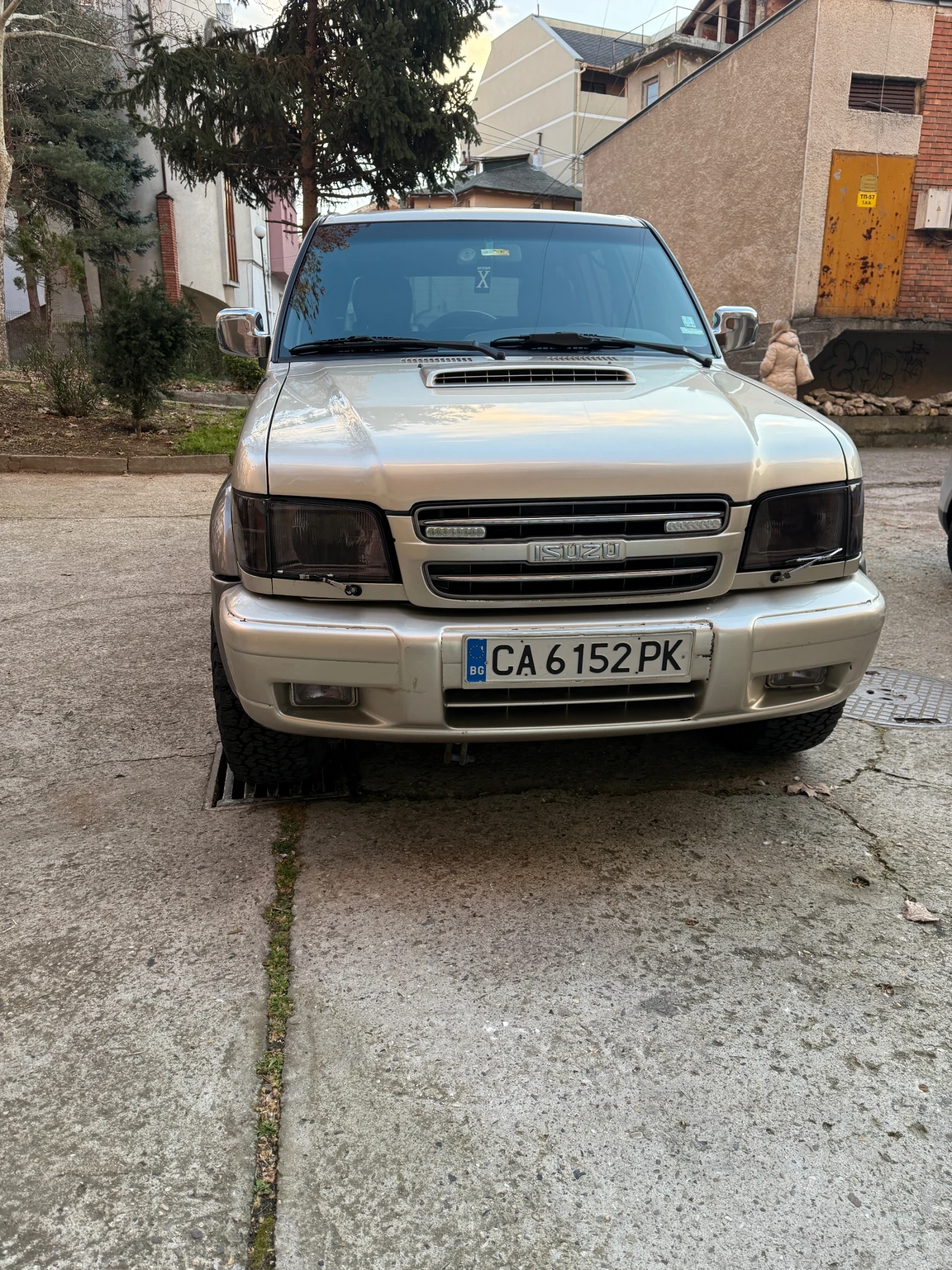 Isuzu Trooper | Mobile.bg � ����������� 11
