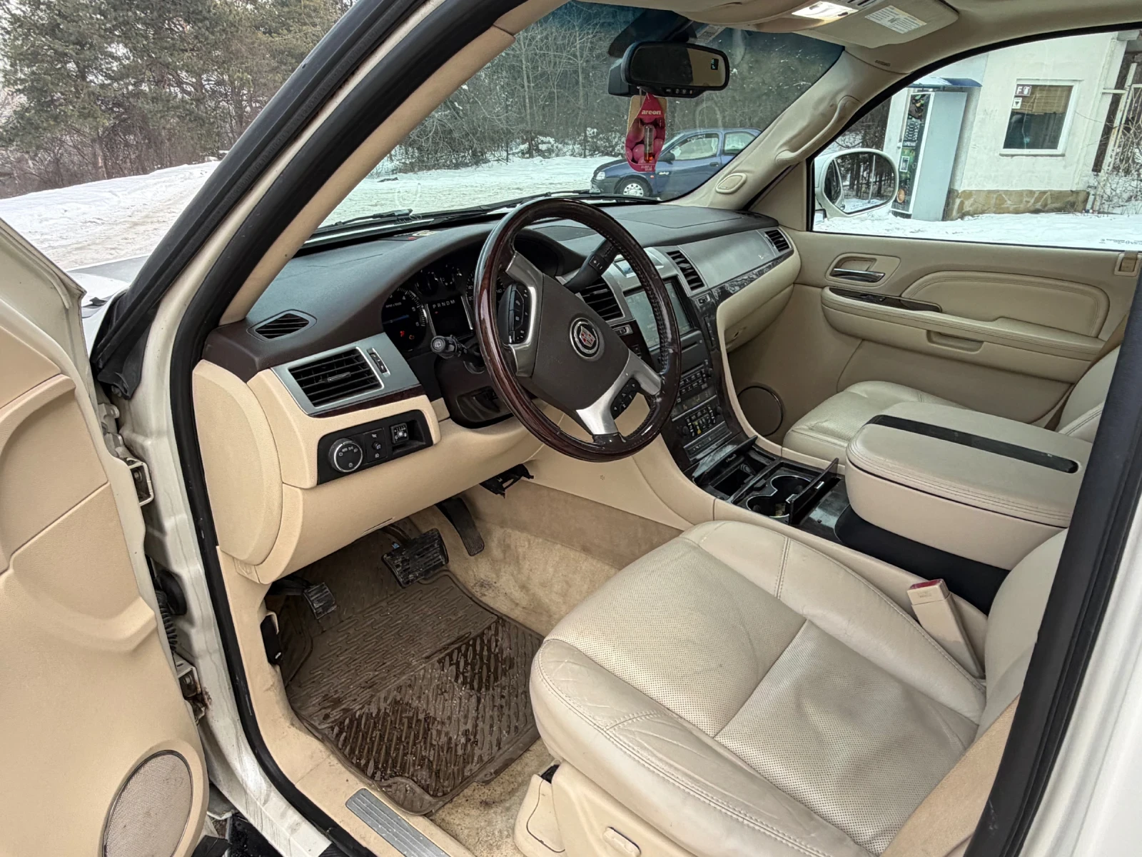 Cadillac Escalade 6.2 - изображение 6