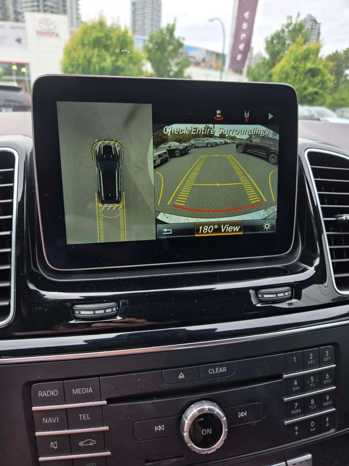 Mercedes-Benz GLE 400 4MATIC* DISTRONIC* 360КАМЕРИ* HARMAN/KARDON* , снимка 8 - Автомобили и джипове - 54666677