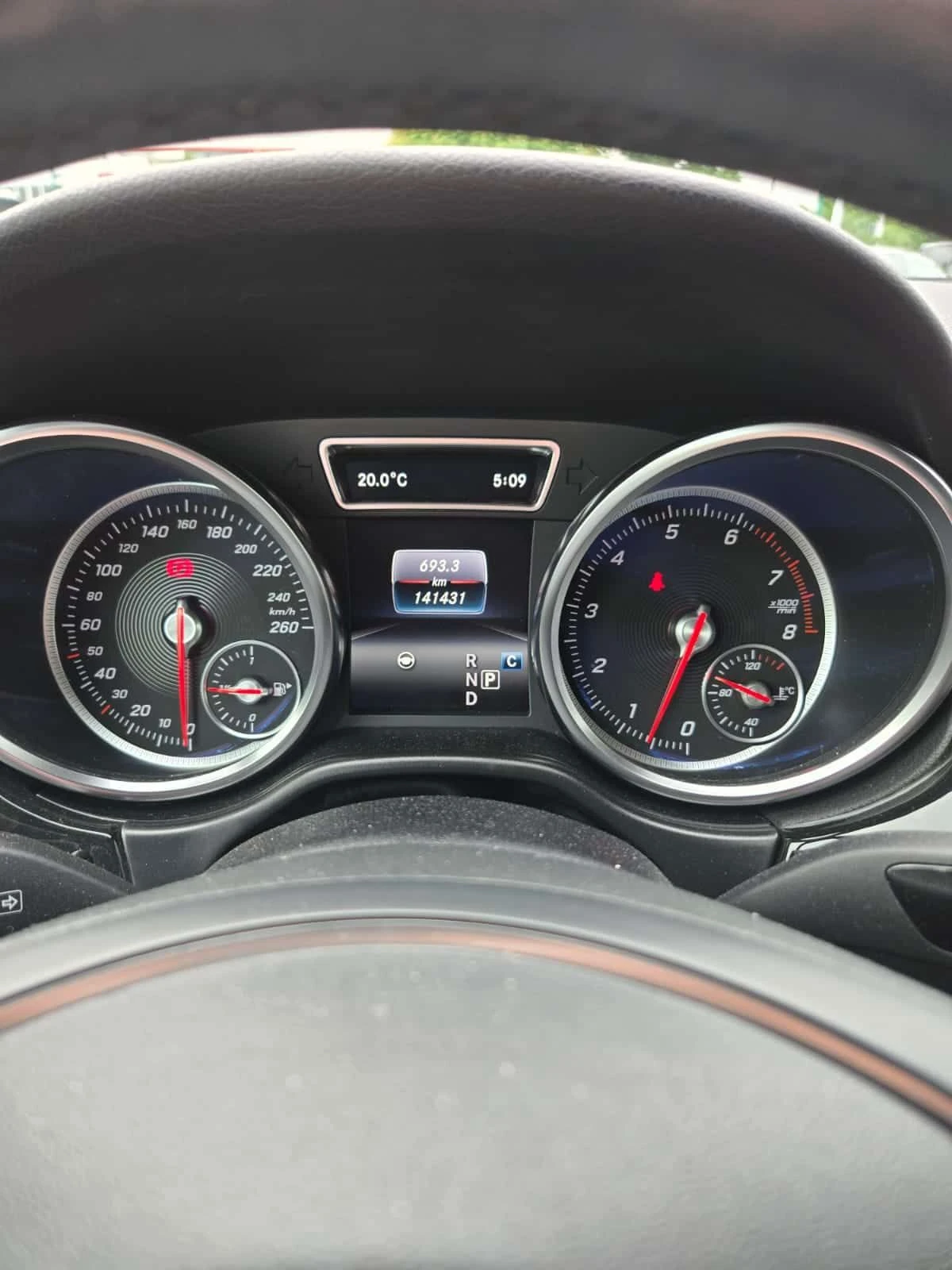 Mercedes-Benz GLE 400 4MATIC* DISTRONIC* 360КАМЕРИ* HARMAN/KARDON* , снимка 7 - Автомобили и джипове - 54666677